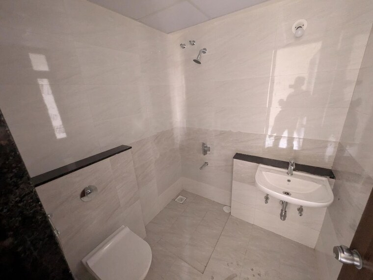 Bathroom, mantra-meraki 3 Bedroom 1170 Sq.Ft. Apartment In Akurdi Pune 10623266