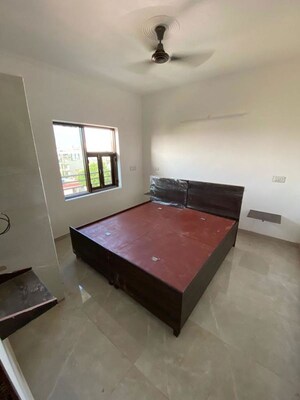 Living Room in 1 BHK Independent House at Sector 14 – for Rent