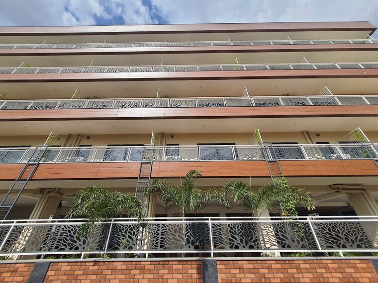Exterior View, sector 14 1 Bedroom 900 Sq.Ft. Independent House In Sector 14 Gurgaon 10623283