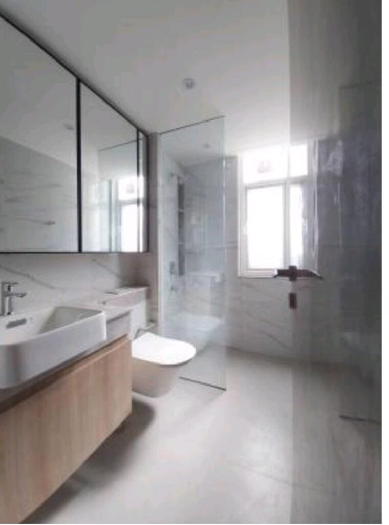 Bathroom, dlf-club-arcade 4 Bedroom 2700 Sq.Ft. Builder Floor In Sector 91 Gurgaon 10623292