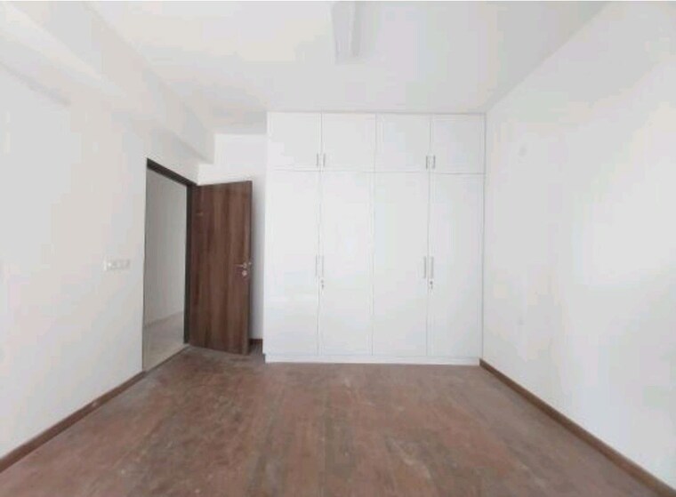 Room, dlf-club-arcade 4 Bedroom 2700 Sq.Ft. Builder Floor In Sector 91 Gurgaon 10623292