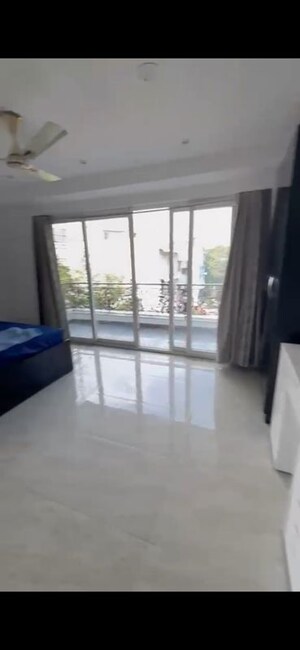 Room in 2 BHK Builder Floor at Safdarjung Enclave – for Rent