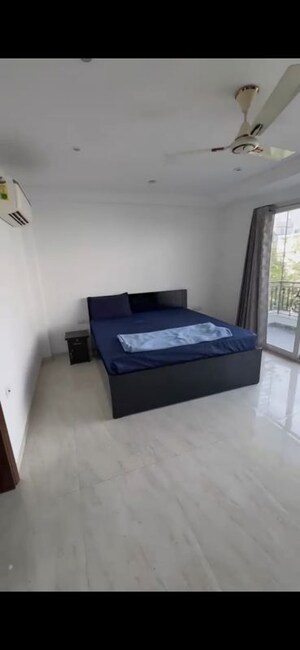 Bedroom in 2 BHK Builder Floor at Safdarjung Enclave – for Rent