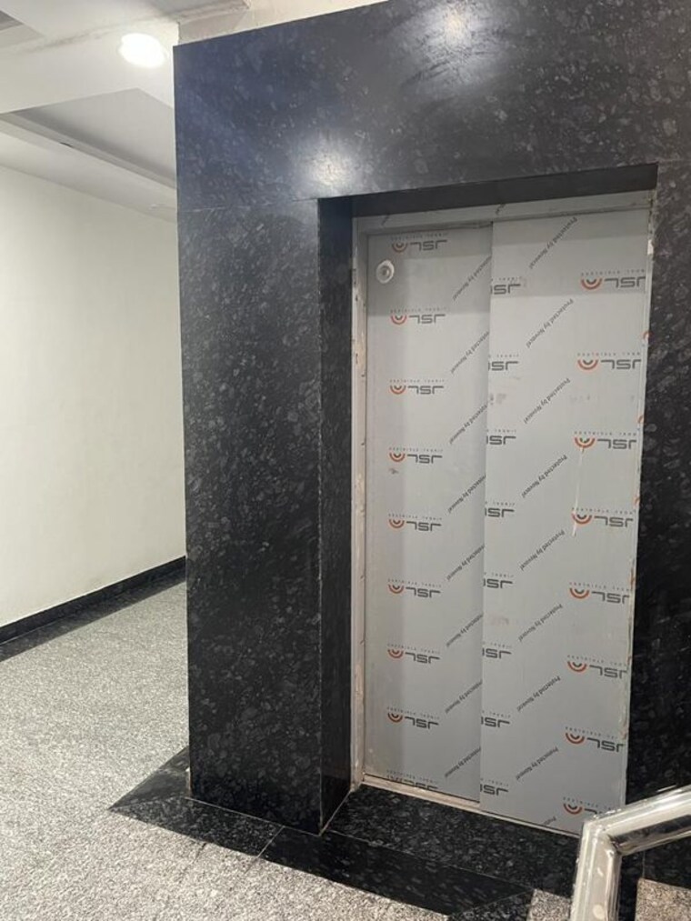 Room, sector 14 1 Bedroom 754 Sq.Ft. Independent House In Sector 14 Gurgaon 10623317