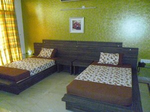 Bedroom in 1 BHK Independent House at Sector 14 – for Rent