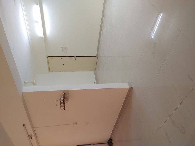Bathroom, giridhar-chandraneel-apartment 1 Bedroom 560 Sq.Ft. Apartment In Bavdhan Pune 10623326