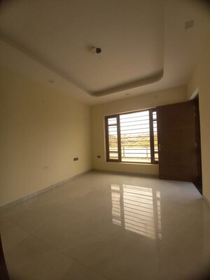 Room in 3 BHK Independent House at Sahastradhara – for Sale