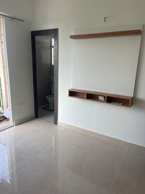 Room in 2 BHK Apartment at Signature Global Proxima Phase 2, Sector 89 – for Rent