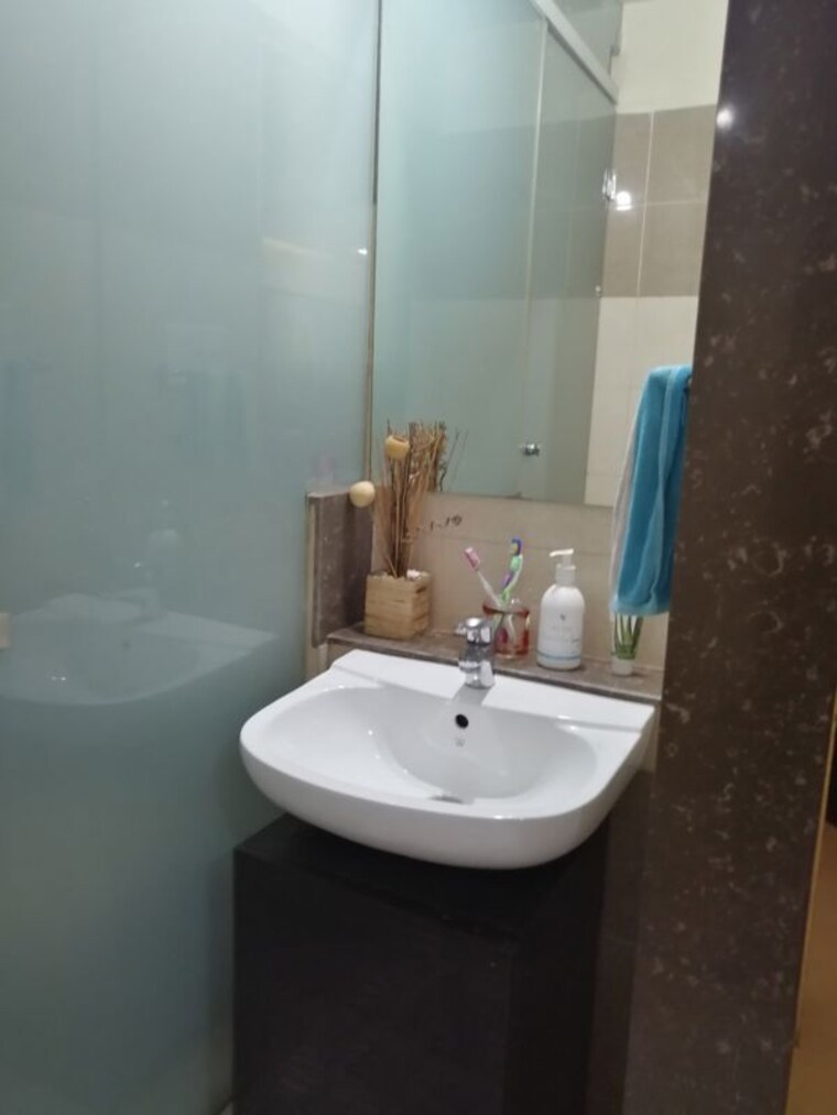 Bathroom, saakaar-almond-park 2 Bedroom 750 Sq.Ft. Apartment In Manjari Pune 10623348