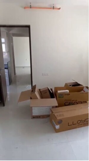 Bedroom in 2 BHK Apartment at Chembur – for Rent