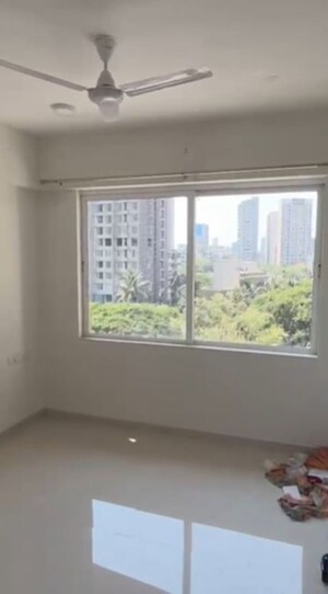 Bedroom in 2 BHK Apartment at Chembur – for Rent
