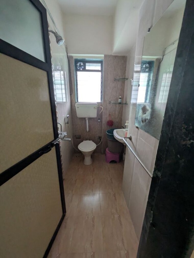 Bathroom, kavita-apartment-borivali 2 Bedroom 700 Sq.Ft. Apartment In Borivali West Mumbai 10623356