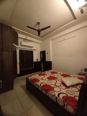 Bedroom in 3 BHK Builder Floor at Shahastradhara Road – for Rent