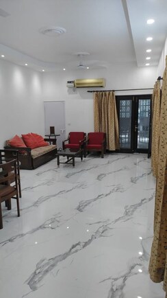 3 BHK Builder Floor For Rent in Nehru Enclave