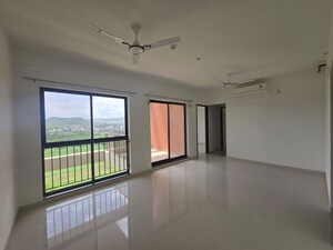 Room in 2 BHK Apartment at Shapoorji Pallonji Joyville Hinjewadi, Hinjewadi – for Rent