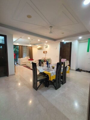 Parking in 3 BHK Builder Floor at Sector 46 – for Rent