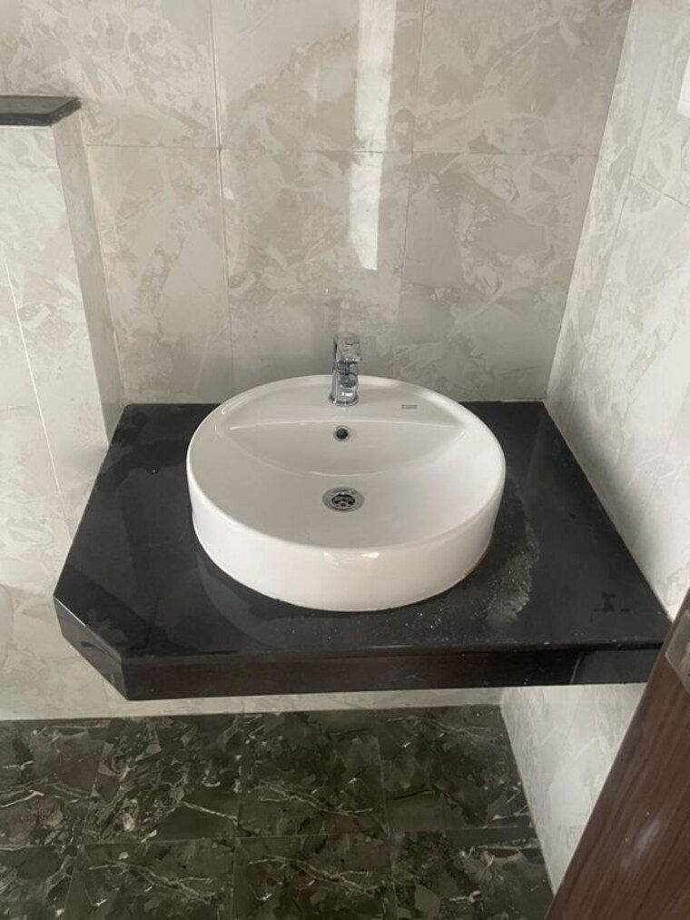 Bathroom, duville-riverdale-grove 2 Bedroom 750 Sq.Ft. Apartment In Kharadi Pune 10623410