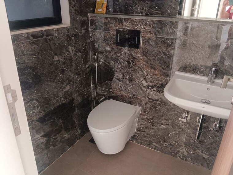 Bathroom, dosti-eastern-bay 2 Bedroom 650 Sq.Ft. Apartment In Wadala Mumbai 10623425