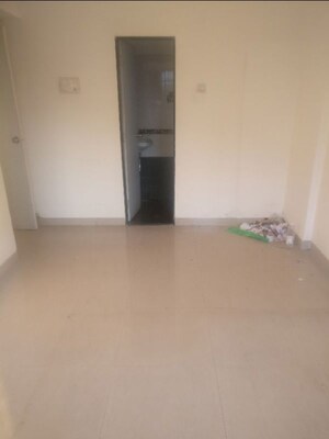 Room in 1 BHK Apartment at Aspen Park, Goregaon East – for Rent
