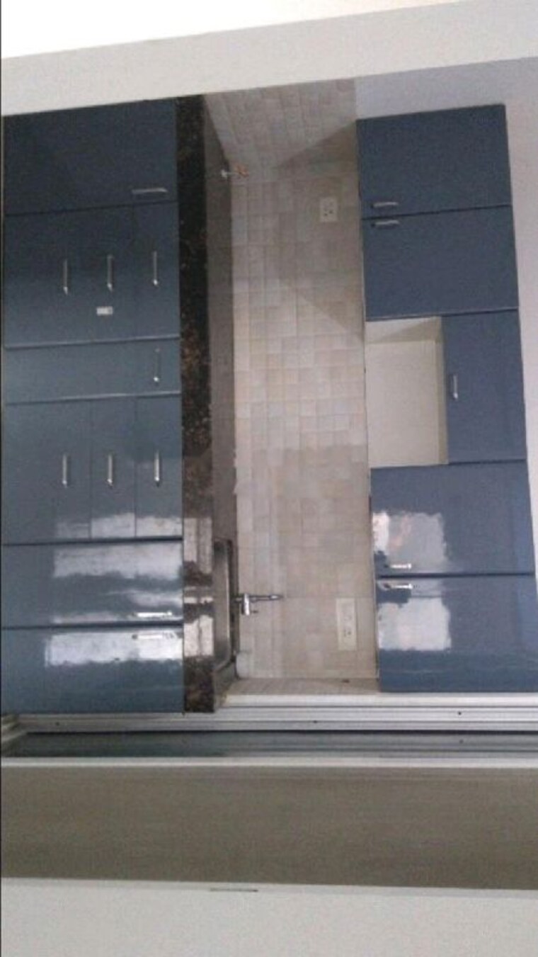 Bathroom, highpoint-itrend-homes-phase-2 2 Bedroom 910 Sq.Ft. Apartment In Hinjewadi Pune 10623458