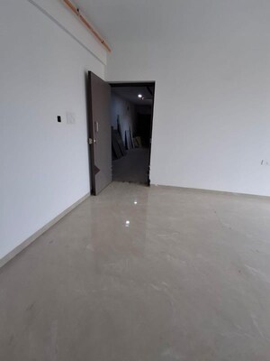 Room in 1.5 BHK Apartment at MICL Aaradhya Nine, Ghatkopar East – for Rent