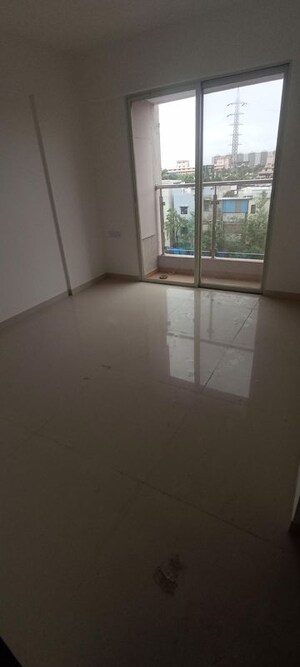 Room in 2 BHK Apartment at Krisala 41 Elite, Tathawade – for Rent