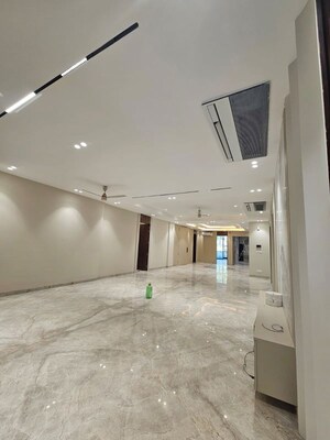 Living Room in 5 BHK Builder Floor at Sector 57 – for Rent