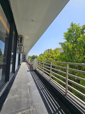 Balcony in 5 BHK Builder Floor at Sector 57 – for Rent