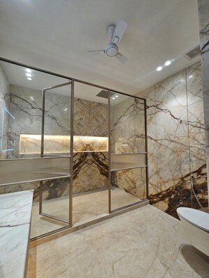 Attached Bathroom in 5 BHK Builder Floor at Sector 57 – for Rent