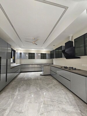 Kitchen in 5 BHK Builder Floor at Sector 57 – for Rent