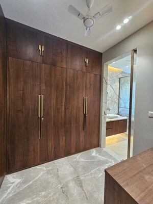 Cupboard in 5 BHK Builder Floor at Sector 57 – for Rent