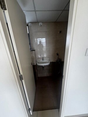 Building Lobby in 2 BHK Apartment at Mahindra Happinest Tathawade Phase 1, Tathawade – for Rent