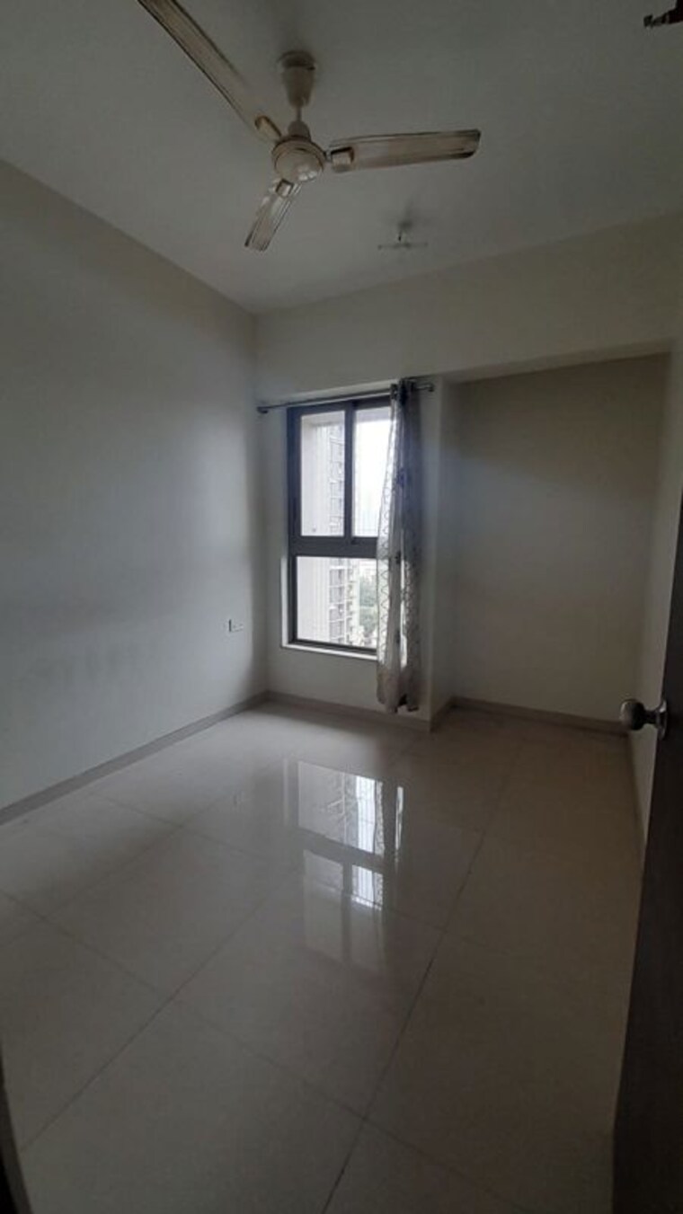 Room, kalpataru-paramount 2 Bedroom 525 Sq.Ft. Apartment In Kapur Bawdi Thane 10623521