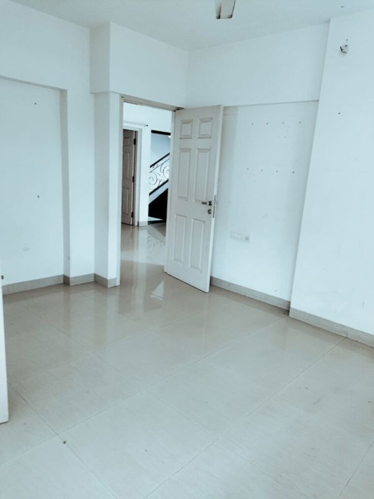 Room, pricel-holm 3 Bedroom 1800 Sq.Ft. Apartment In Khar West Mumbai 10623501