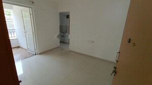 Room in 2 BHK Apartment at VTP Sierra, Baner – for Rent