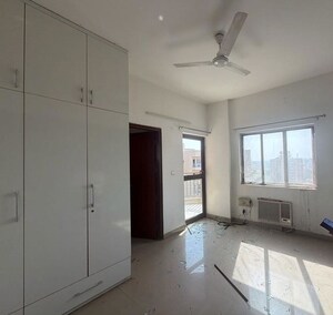 Building Lobby in 3 BHK Builder Floor at Sector 22 – for Rent