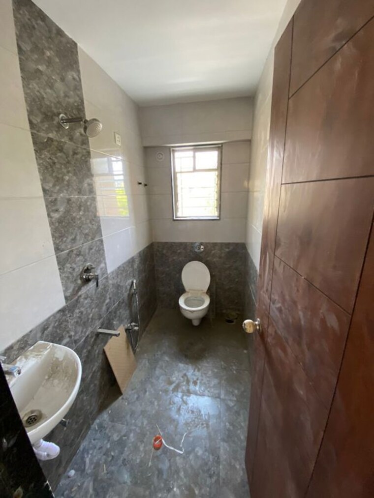 Bathroom, dagade-white-woods 1 Bedroom 560 Sq.Ft. Apartment In Bavdhan Pune 10623550