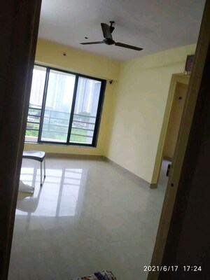 2 BHK Apartment For Rent in Unnathi Woods Phase 1 And 2, Ghodbunder Road