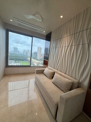 Bedroom in 4 BHK Apartment at Oberoi Enigma, Mulund West – for Sale
