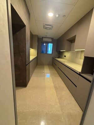 Kitchen in 4 BHK Apartment at Oberoi Enigma, Mulund West – for Sale