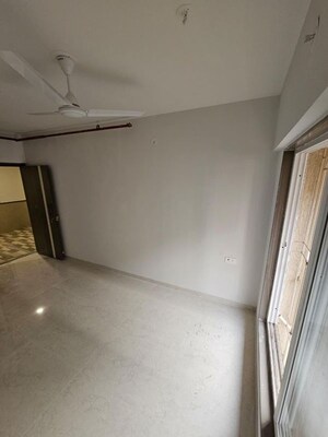 Room in 2 BHK Apartment at Truearth View, Vikhroli East – for Rent