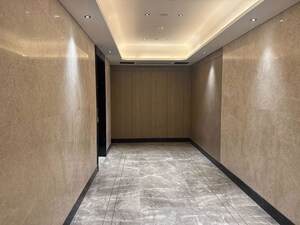 Room in  Office Space at Worli – for Rent