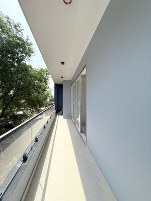 Balcony in 3 BHK Builder Floor at Sector 23 – for Rent