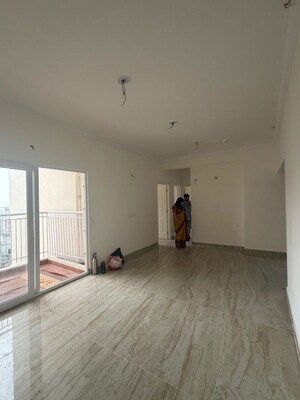 Room in 2.5 BHK Apartment at Ace City, Sector 1 Greater Noida – for Rent