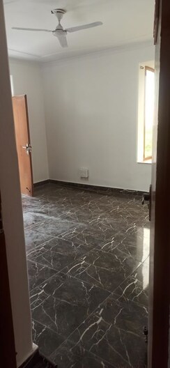 3 BHK + Prayer Room,Study Room,Store Room Builder Floor For Rent in Sector 23