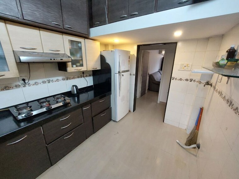 Kitchen, gokul-divine-chs 3 Bedroom 1100 Sq.Ft. Apartment In Vile Parle West Mumbai 10623612