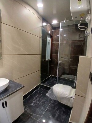 Bathroom in 3 BHK Builder Floor at Palam Vihar Residents Association, Palam Vihar – for Rent