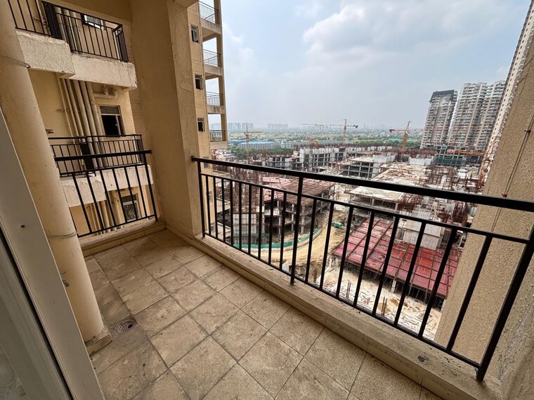 Balcony, amrapali-verona-heights 4 Bedroom 2135 Sq.Ft. Apartment In Tech Zone 4 Greater Noida Greater Noida 10623611