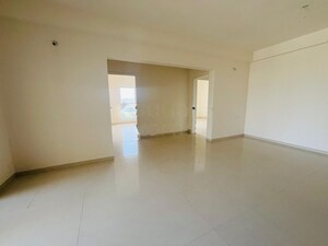 Room in 3 BHK Apartment at Godrej Nurture Pune, Mamurdi – for Rent