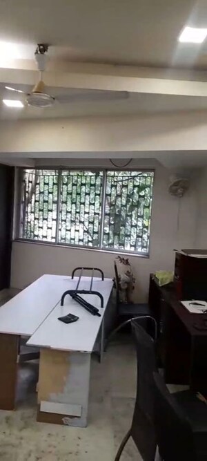 Furnished Amenities in 3 BHK Apartment at New Alipore – for Sale